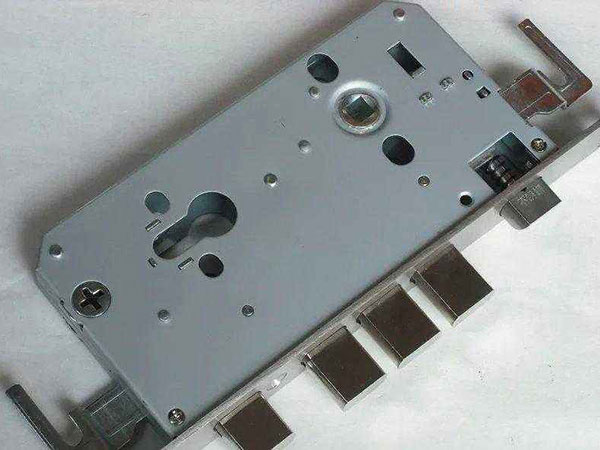 泉港24小时上门开锁公司